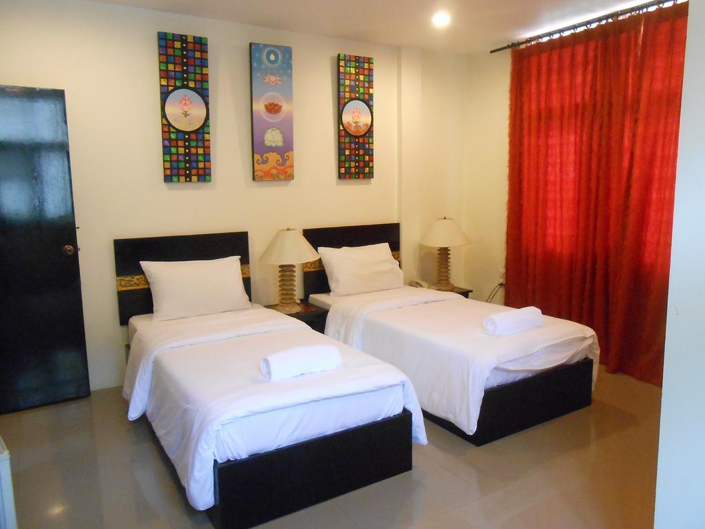 The Bang Khun Phrom Suites Bangkok Luaran gambar